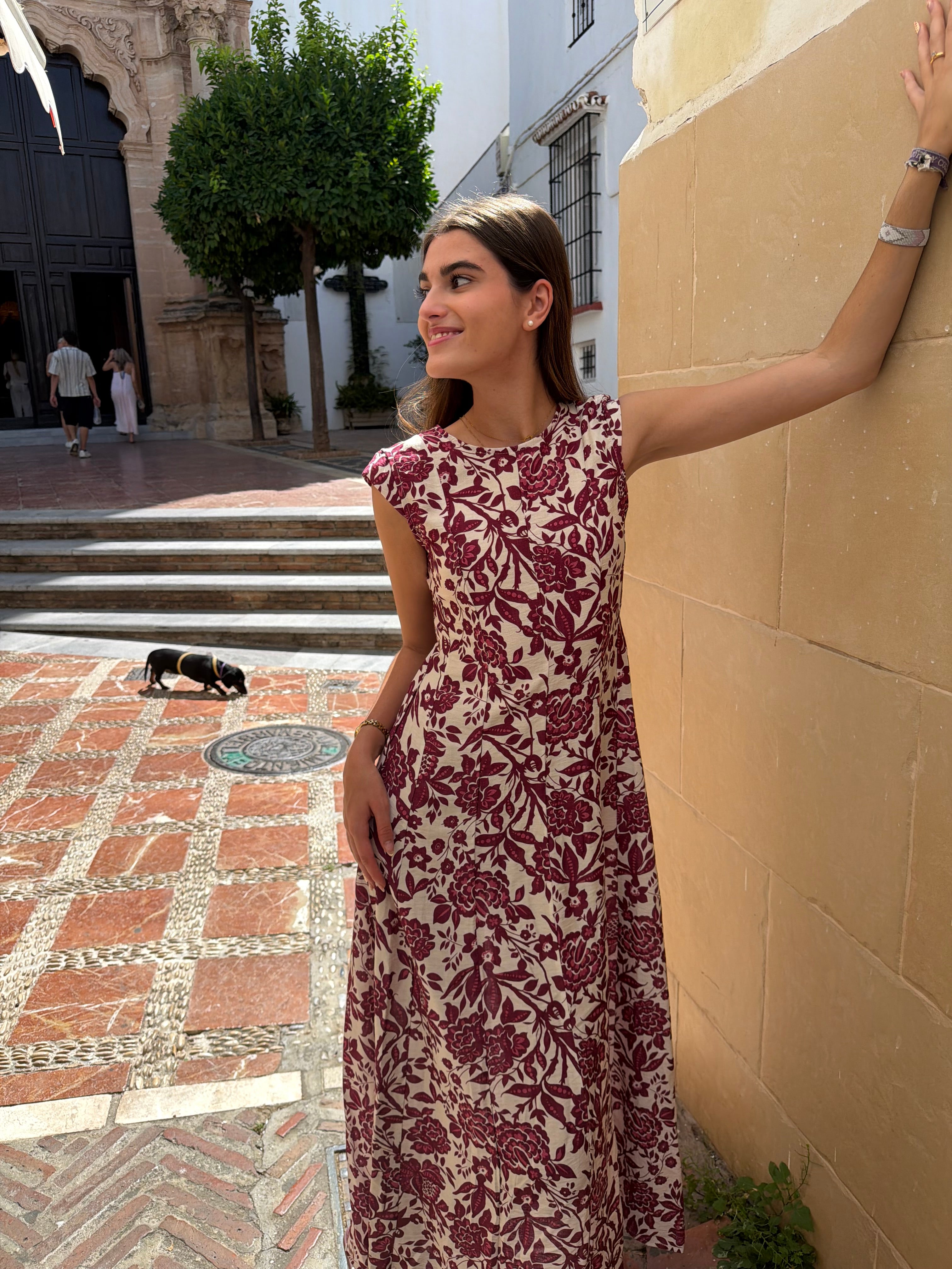 VESTIDO BLANCO Y ROJO